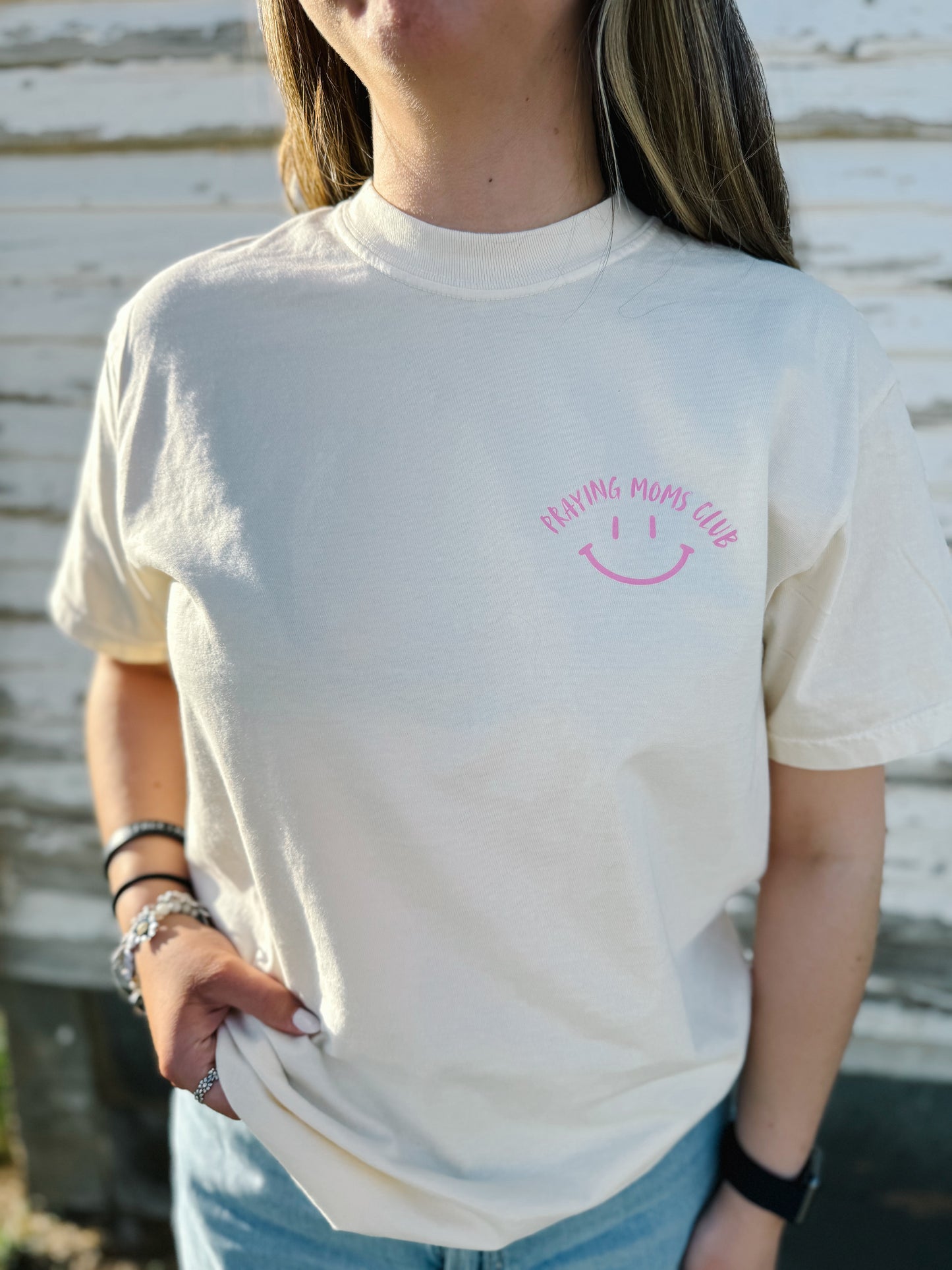 Praying moms club tshirt - ivory