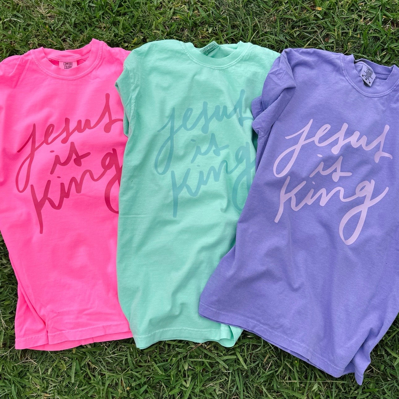 Jesus is King - Pink Tshirt