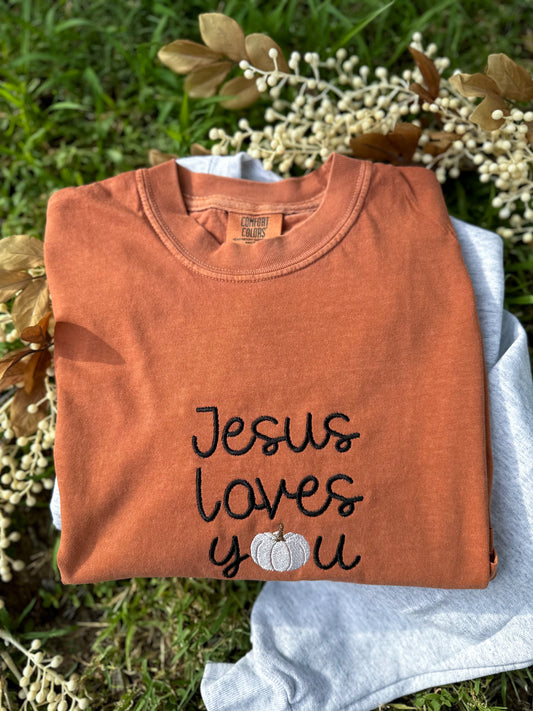 Jesus loves you tshirt