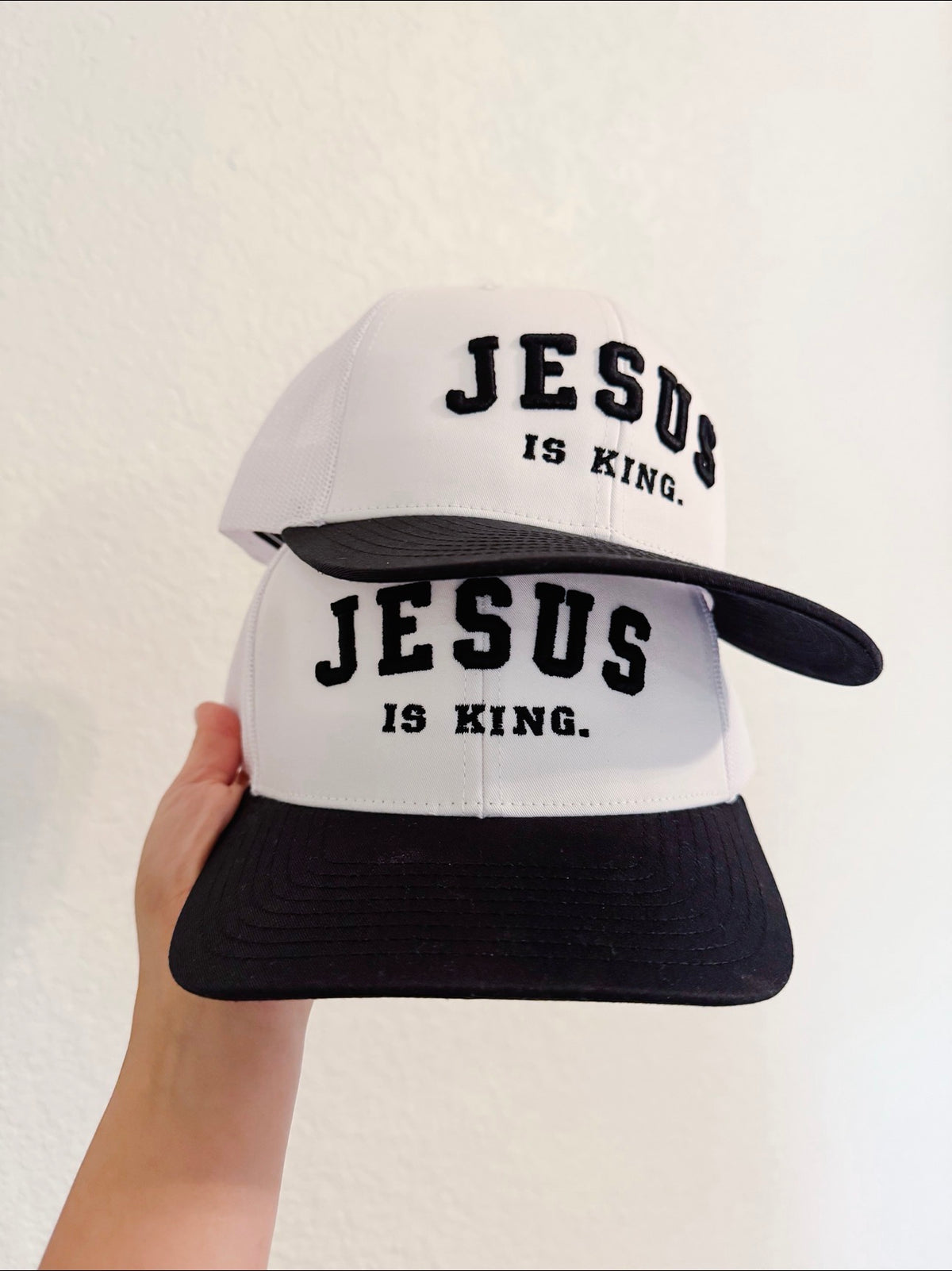 Jesus is King hat